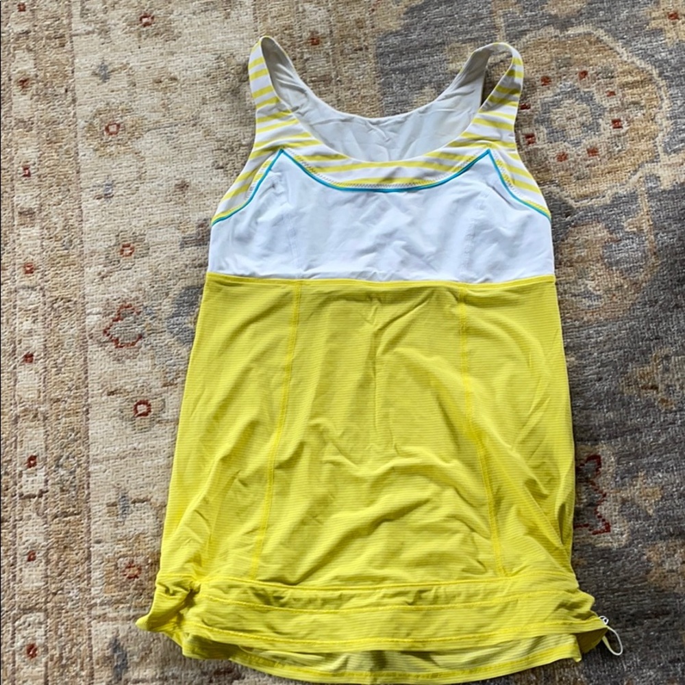 Athletic top